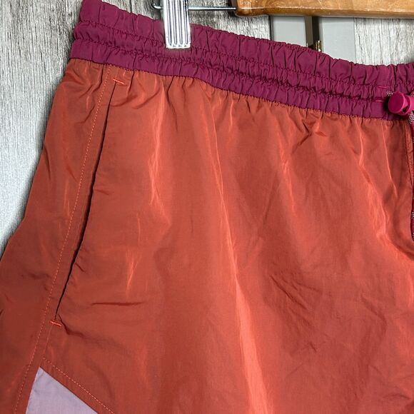 Lululemon Evergreen High Rise Shorts Women Size 12 Multicolor Pockets Unlined - Picture 6 of 6